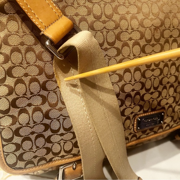 Coach Messenger Bag Brown Khaki - Picture 10 of 17